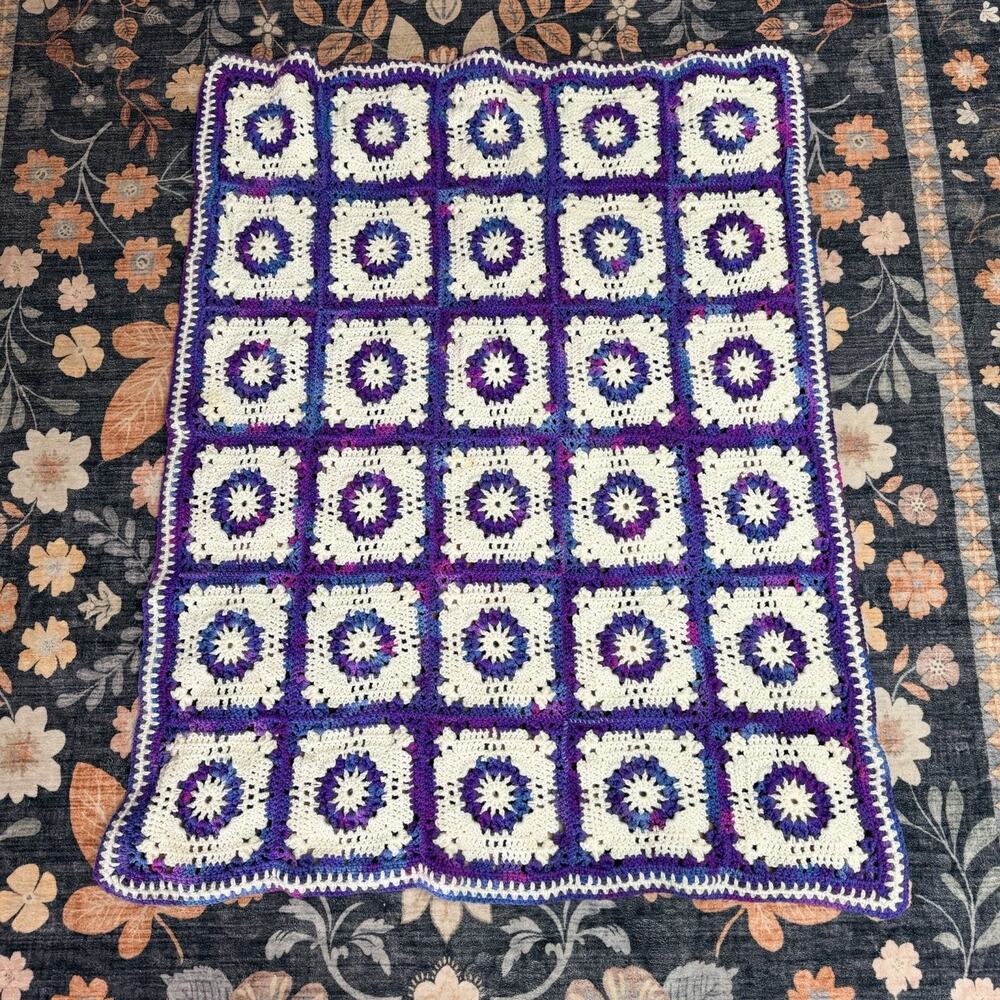Vintage Hand Crocheted Granny Square Afghan Baby Crib Throw Blanket 36x45